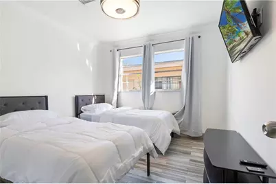 19340 NE 19 Av, North Miami Beach, FL 33179 - Photo 26