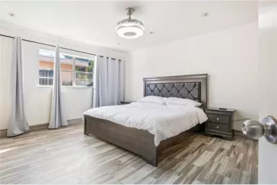 19340 NE 19 Av, North Miami Beach, FL 33179 - Photo 28