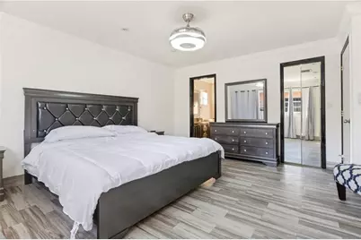 19340 NE 19 Av, North Miami Beach, FL 33179 - Photo 30