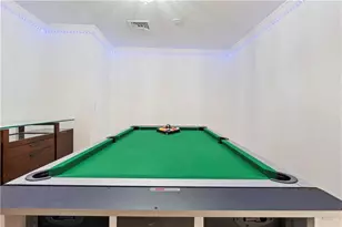 19340 NE 19 Av, North Miami Beach, FL 33179 - Photo 10