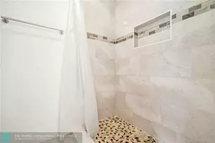 2043 NW 45th Ave, Pompano Beach, FL 33066 - Photo 14