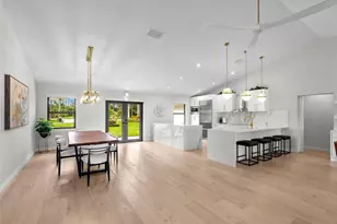 8611 Gullane Ct, Palm Beach Gardens, FL 33412 - Photo 4