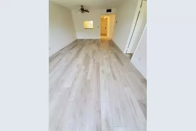 8720 Shadow Wood Boulevard #206, Coral Springs, FL 33071 - Photo 4