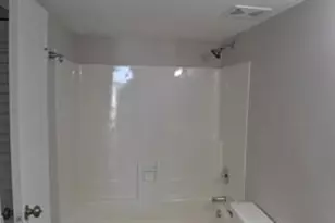 13499 Biscayne Blvd, North Miami, FL 33181 - Photo 8