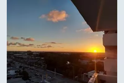 13499  Biscayne Blvd, Unit #1106, North Miami, FL 33181 - Photo 12