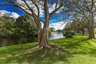 1022 Newport H, Deerfield Beach, FL 33442 - Photo 18