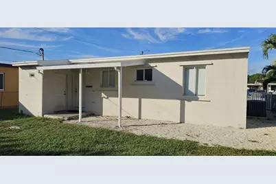 634 W 35th Street, Hialeah, FL 33012 - Photo 4