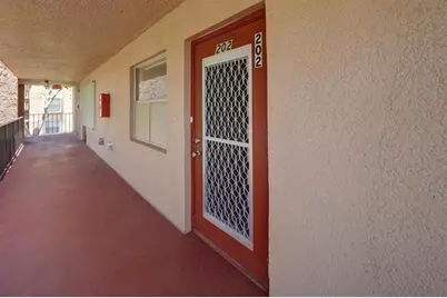 370 NW 76th Ave, Unit #202, Margate, FL 33063 - Photo 2