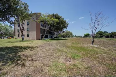 370 NW 76th Ave, Unit #202, Margate, FL 33063 - Photo 14