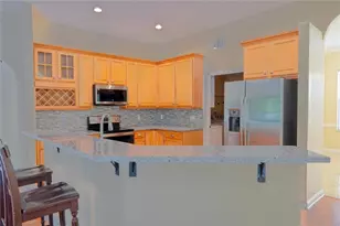 781 SW Dolores Ave, Port Saint Lucie, FL 34983 - Photo 6