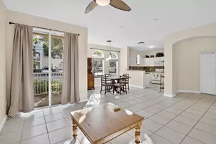 100 Jacaranda Country Club Dr, Plantation, FL 33324 - Photo 2