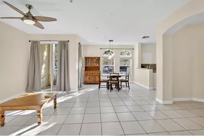 100  Jacaranda Country Club Dr, Unit #101, Plantation, FL 33324 - Photo 4