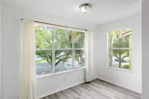 12950 Vista Isles Dr, Plantation, FL 33325 - Photo 8