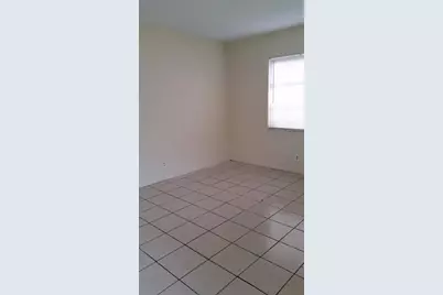 1856 NW 52nd Ave, Lauderhill, FL 33313 - Photo 6