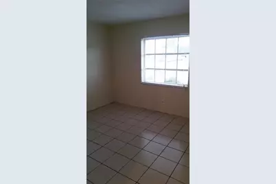 1856 NW 52nd Ave, Lauderhill, FL 33313 - Photo 12