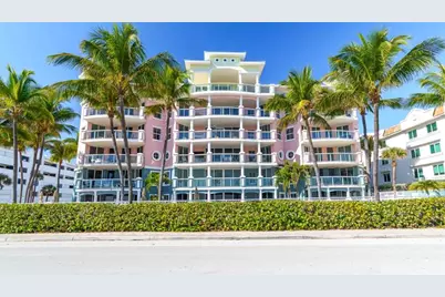 2051 SE 3rd St, Unit #203, Deerfield Beach, FL 33441 - Photo 1