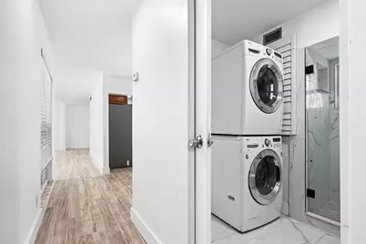 7007 NW 64th St, Tamarac, FL 33321 - Photo 16