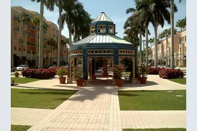 10 SE 13th St, Unit #B3, Boca Raton, FL 33432 - Photo 78