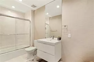 17301 Biscayne Blvd Unit #Ph 7, Aventura, FL 33160 - Photo 28
