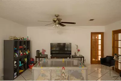 1261  Rodman St, Hollywood, FL 33019 - Photo 12