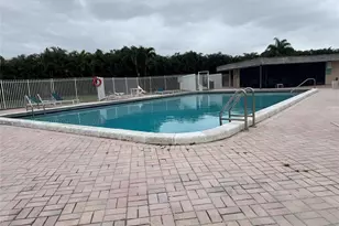 9300 SW 8th St, Boca Raton, FL 33428 - Photo 6