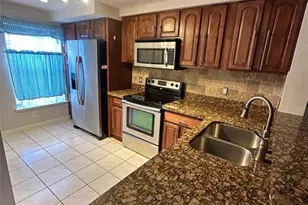 3309 Celebration Ln, Margate, FL 33063 - Photo 4