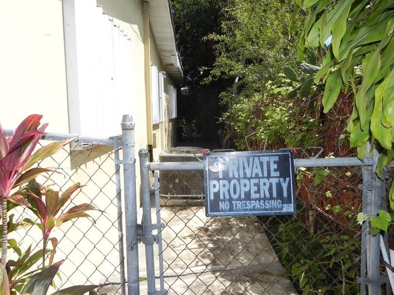 757 62nd Ave, Hollywood, FL 33023-1334