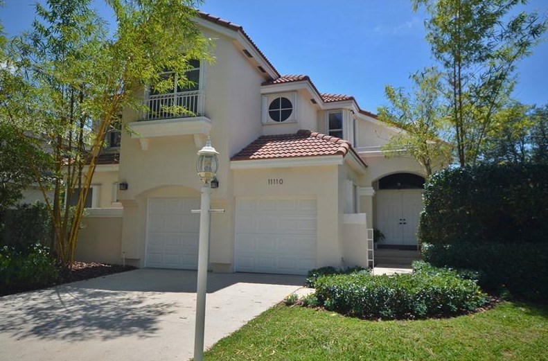 11110 Minneapolis Dr, Hollywood, FL 33026-4943