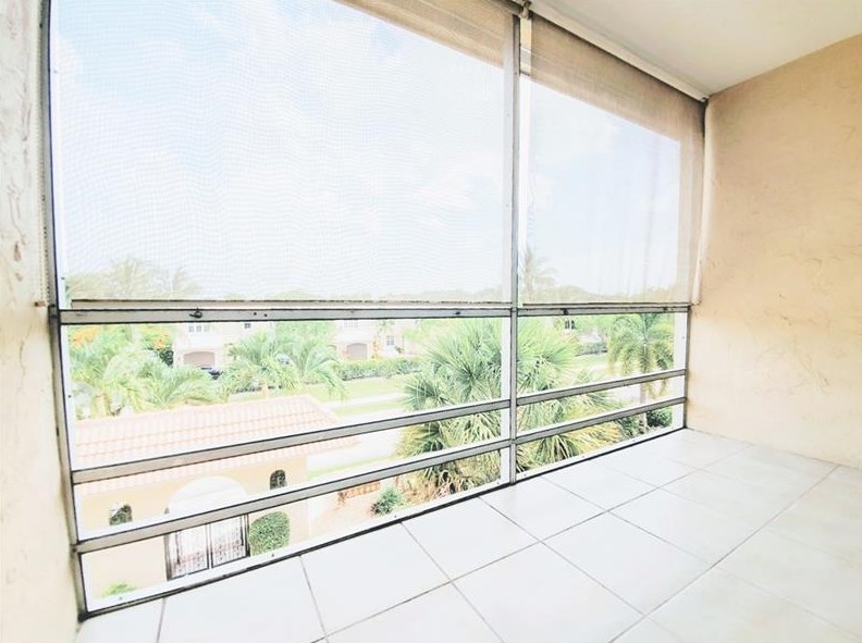 331 Sw 8th St #3c, Boca Raton, FL 33432