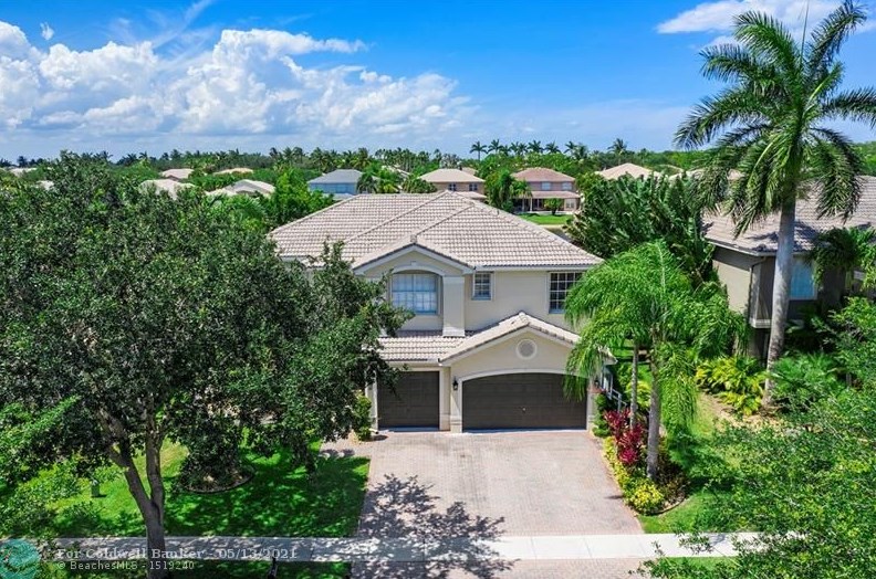 19542 Estuary Dr, Boca Raton, FL 33498-6201