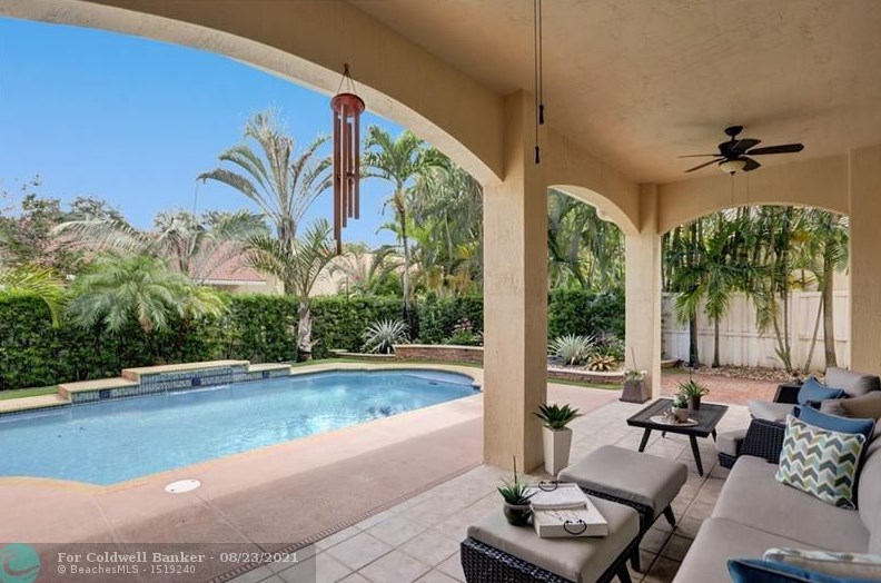 13451 21st St, Hollywood FL  33027-2671 exterior