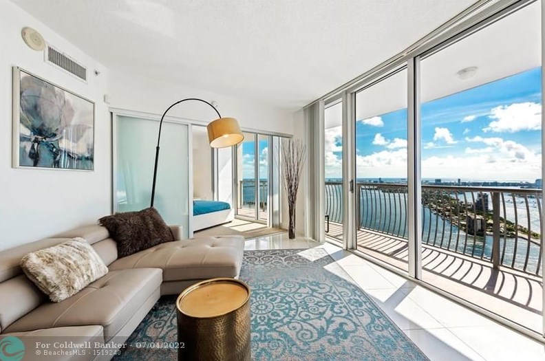 1750 N Bayshore Dr #5402, Miami, FL 33132