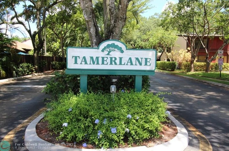 3423 Atlanta Dr, Hollywood, FL 33021-8450