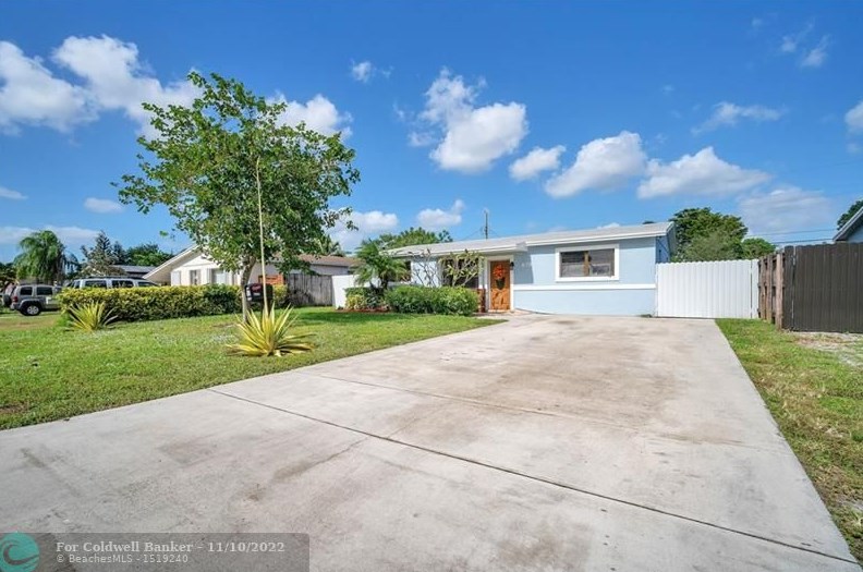 7251 Cleveland St, Hollywood, FL 33024-5423