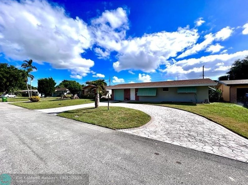 1411 Nw 79th Way, Hollywood, FL 33024
