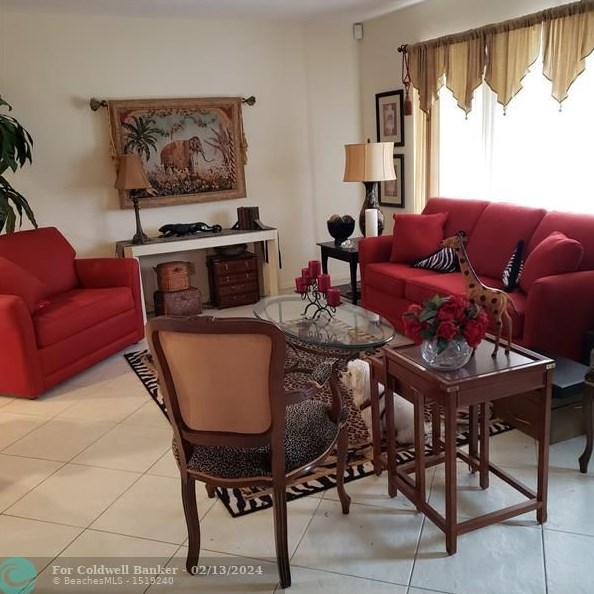 801 93rd Ave, Hollywood, FL 33024-6337