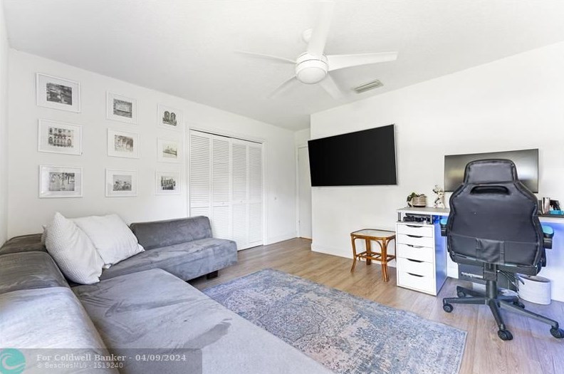 8979 Old Pine Way, Boca Raton FL  33433-3153 exterior