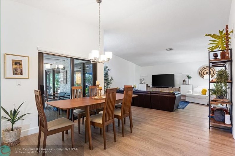 8979 Old Pine Way, Boca Raton FL  33433-3153 exterior