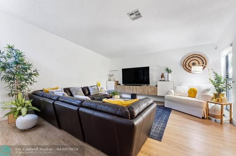 8979 Old Pine Way, Boca Raton FL  33433-3153 exterior