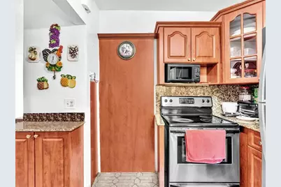 2347 SW 18th St, Miami, FL 33145 - Photo 16