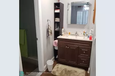 9721  Sunrise Lakes Blvd, Unit #305, Sunrise, FL 33322 - Photo 8