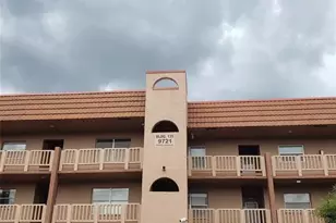 9721 Sunrise Lakes Blvd, Sunrise, FL 33322 - Photo 12