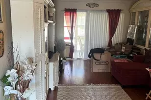 5121 W Oakland Park Blvd, Lauderdale Lakes, FL 33313 - Photo 2