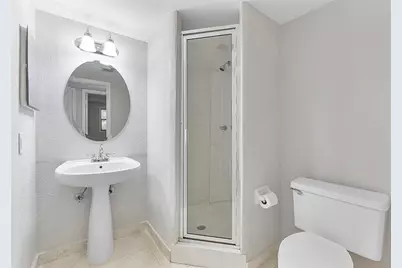 1220 NE 3rd St, Unit #205, Fort Lauderdale, FL 33301 - Photo 14