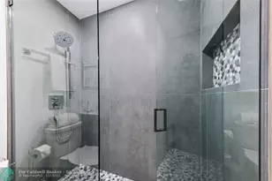 3329 NE 17th St, Fort Lauderdale, FL 33305 - Photo 14