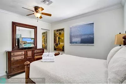 2051  Coral Reef Dr, Lauderdale by the Sea, FL 33062 - Photo 28