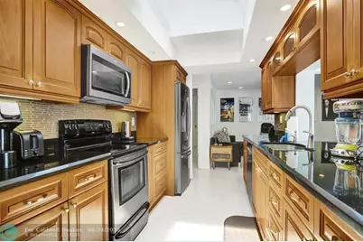 2051  Coral Reef Dr, Lauderdale by the Sea, FL 33062 - Photo 10