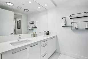 100 E Las Olas Blvd, Fort Lauderdale, FL 33301 - Photo 34