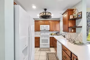 410 SW Natura Ave, Deerfield Beach, FL 33441 - Photo 22