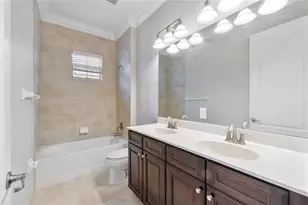 9860 Lakeview Ln, Parkland, FL 33076 - Photo 46